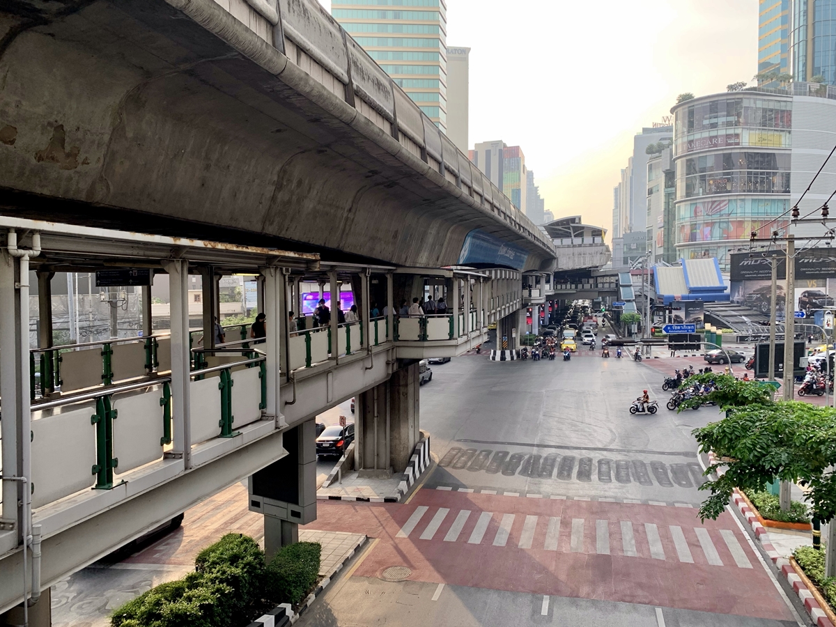 ให้เช่าที่ดินระยะยาว 30 ปี ขนาด 476 ตร.ว. ติดถนนสุขุมวิท ใกล้สถานีรถไฟฟ้า BTS และ MRT