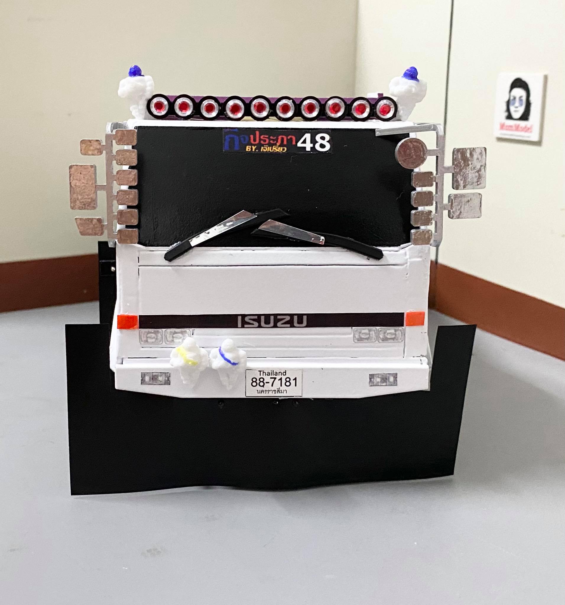 รถดั๊มพ์ 6 ล้อ อีซูสุร๊อกกี้ 1/24 พลาสติก