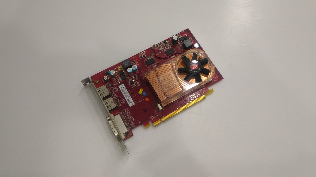 ATI HD4650 1GB. DDR-3