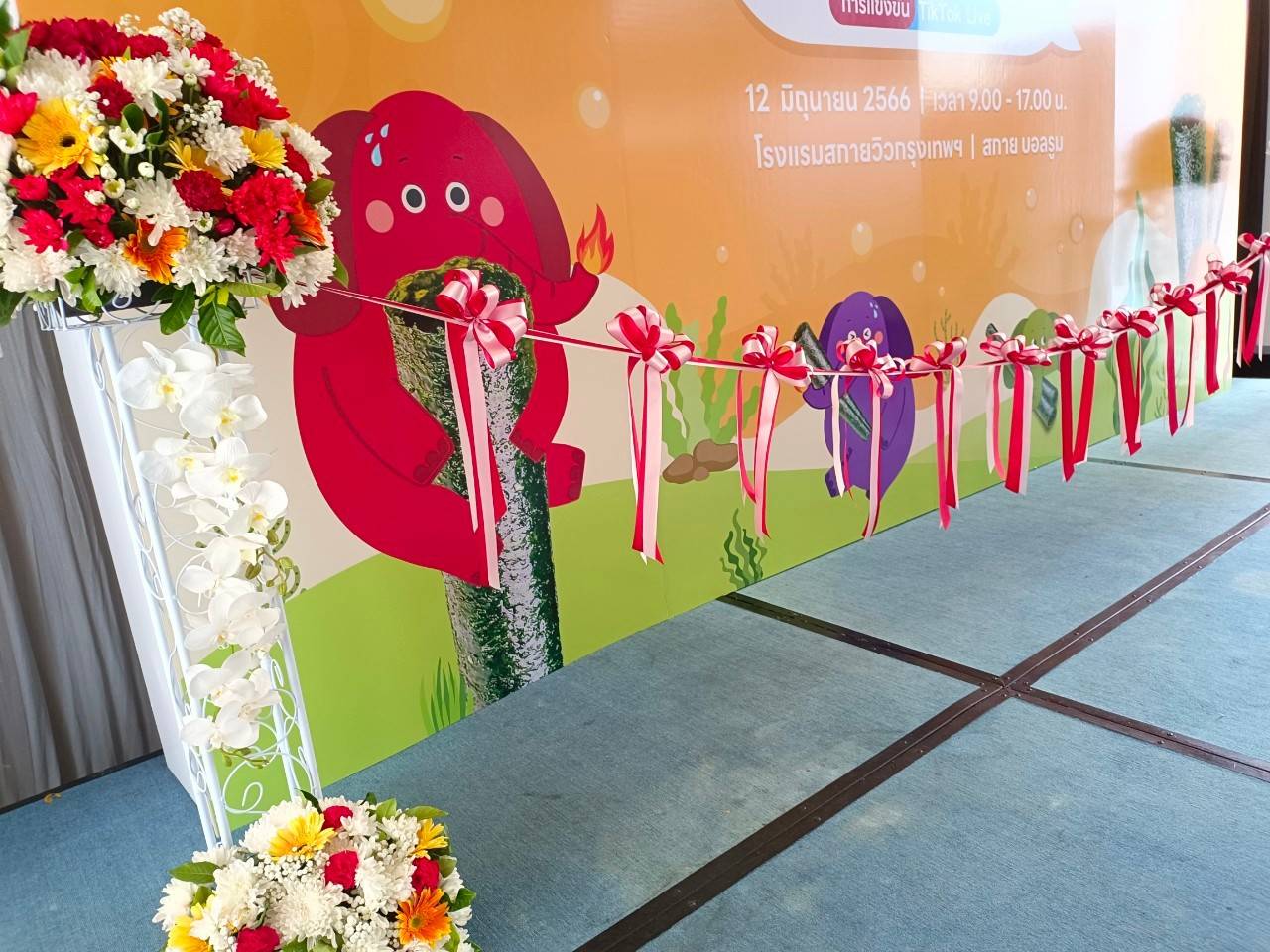 เสาตัดริบบิ้น RB 001- จำนวน 1 คู่ (เพิ่มความยาวริบบิ้น สำหรับตัดหลายคน)