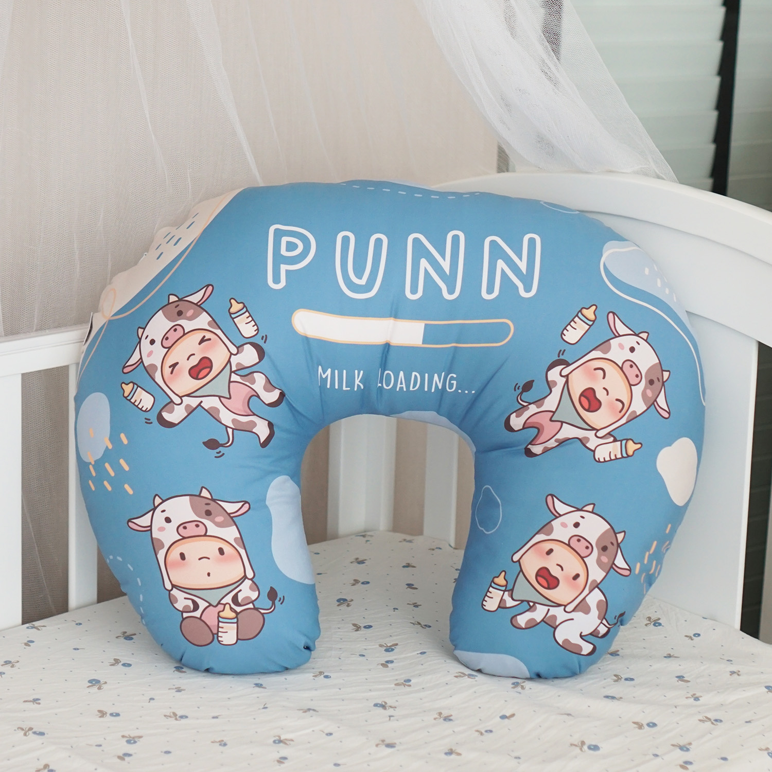 หมอนรองให้นม สั่งทำใส่ชื่อ ลาย Cow2 - Blue