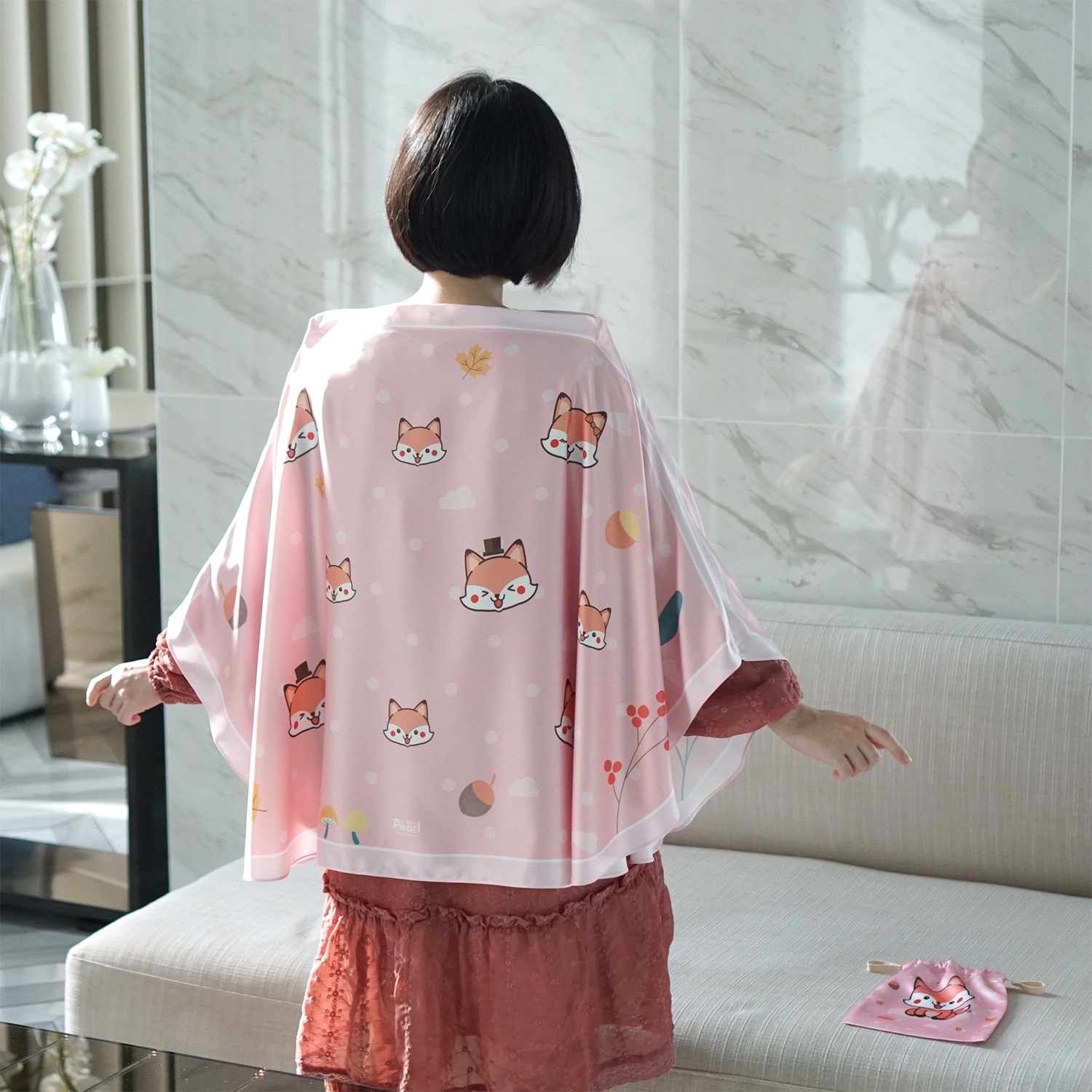 ชุดของขวัญเด็กแรกเกิด NP2 ผ้าคลุมให้นม + หมอนรองให้นม ลาย Fox - Pink