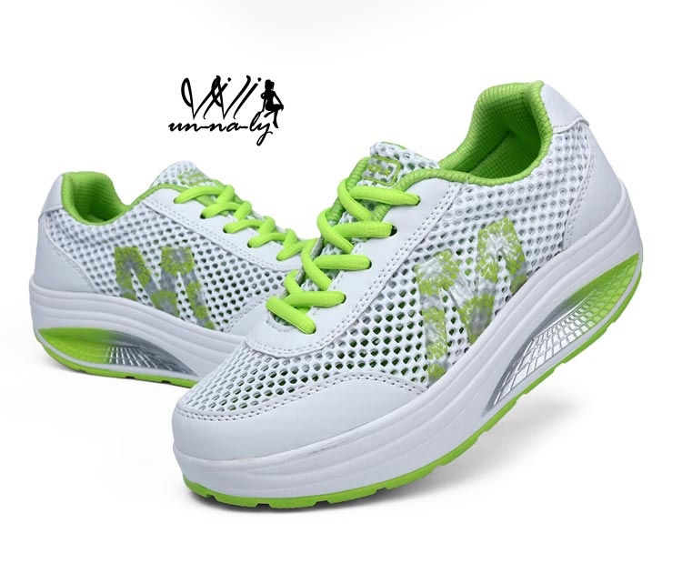 รองเท้าผ้าใบ Sport M ดอกไม้พาสเทล (สีเขียว)