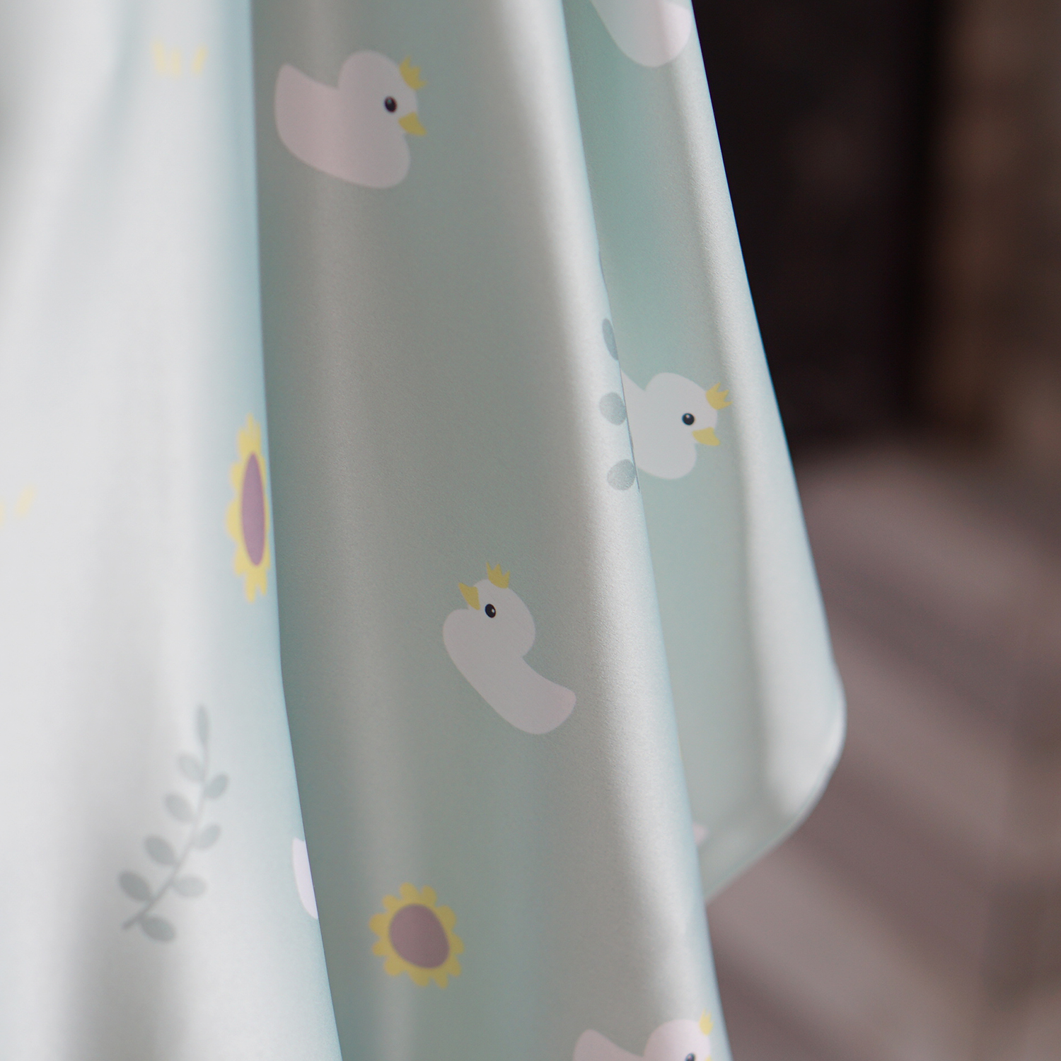 ผ้าคลุมให้นม สั่งทำใส่ชือ ลาย Pattern - Duck - Mint