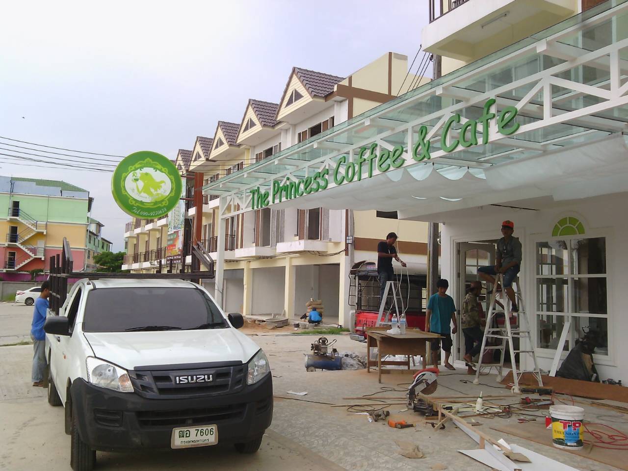ตู้ไฟ ป้ายร้านกาแฟ