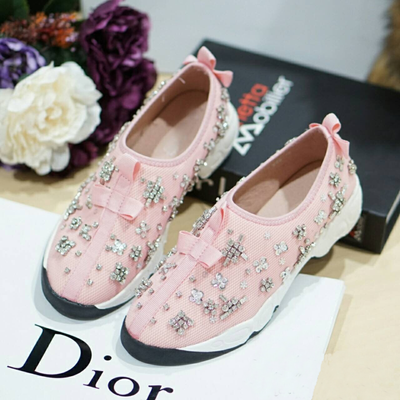 รองเท้า Dior Fusion Sneakers ลายคริสตัล (สีชมพู)