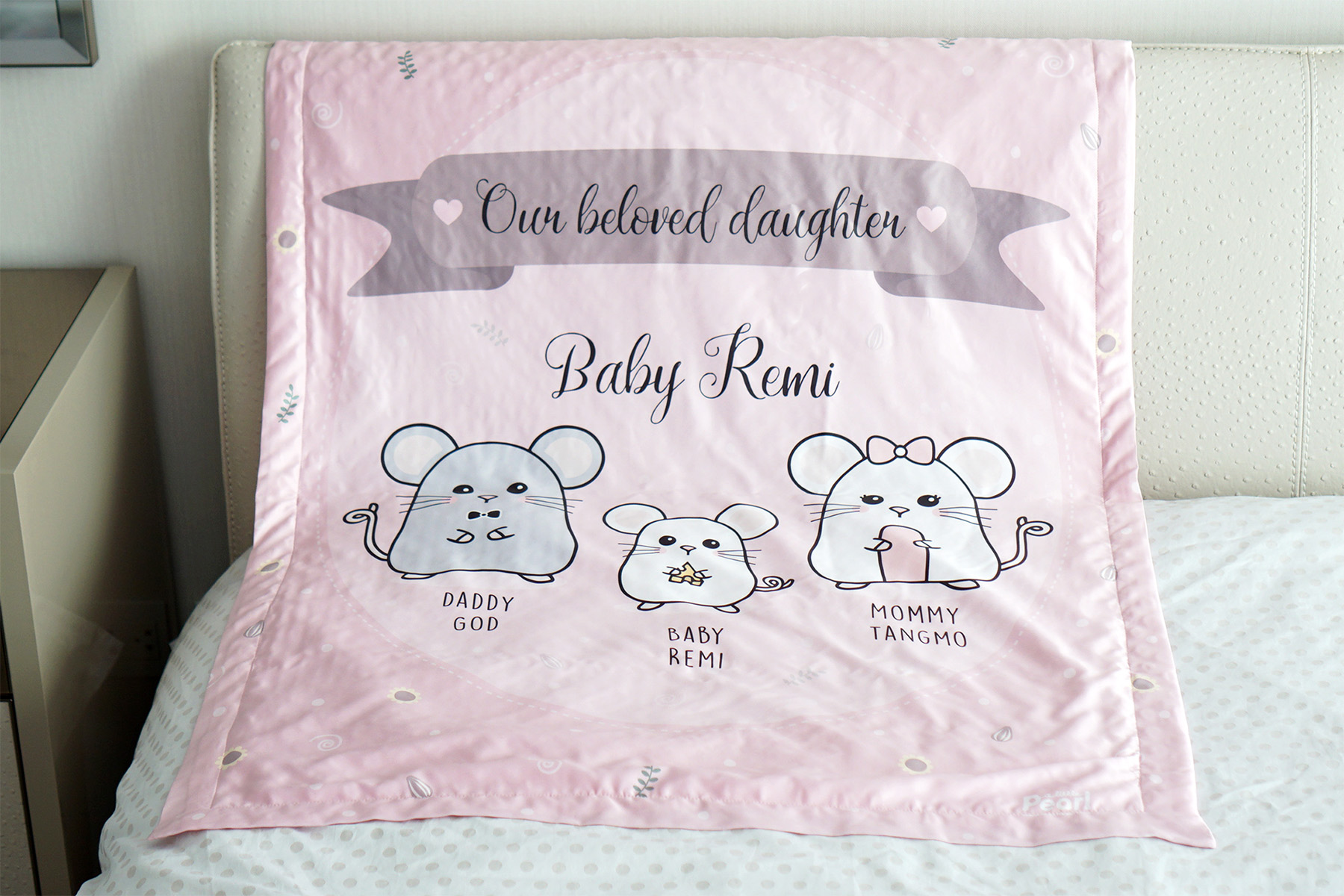 ผ้าห่มเด็ก ใส่ชื่อ ลาย Mini Mouse - Pink