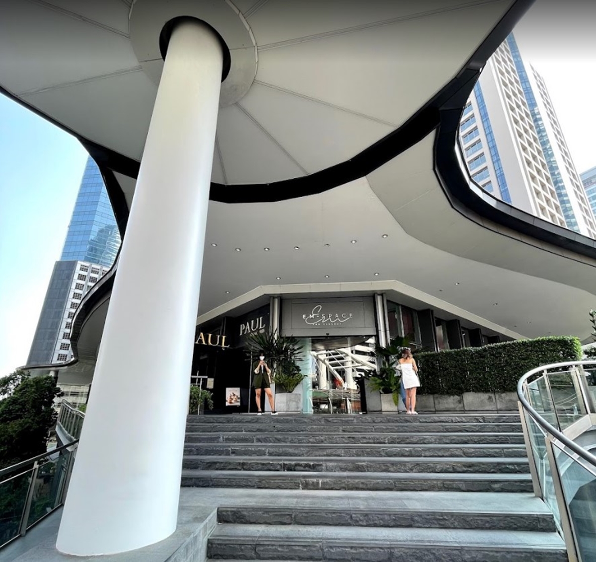 Empire Tower sathorn bangkok สำนักงานให้เช่าย่านสาทร ใกล้สถานีรถไฟฟ้า BTS ช่องนนทรี เพียง 300 เมตร