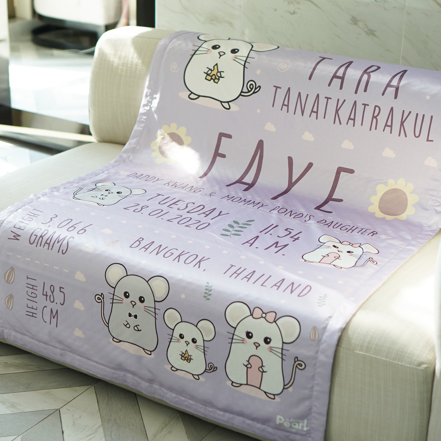 ผ้าห่มเด็ก ใส่ประวัติแรกเกิด ลาย Mini Mouse - Lavender