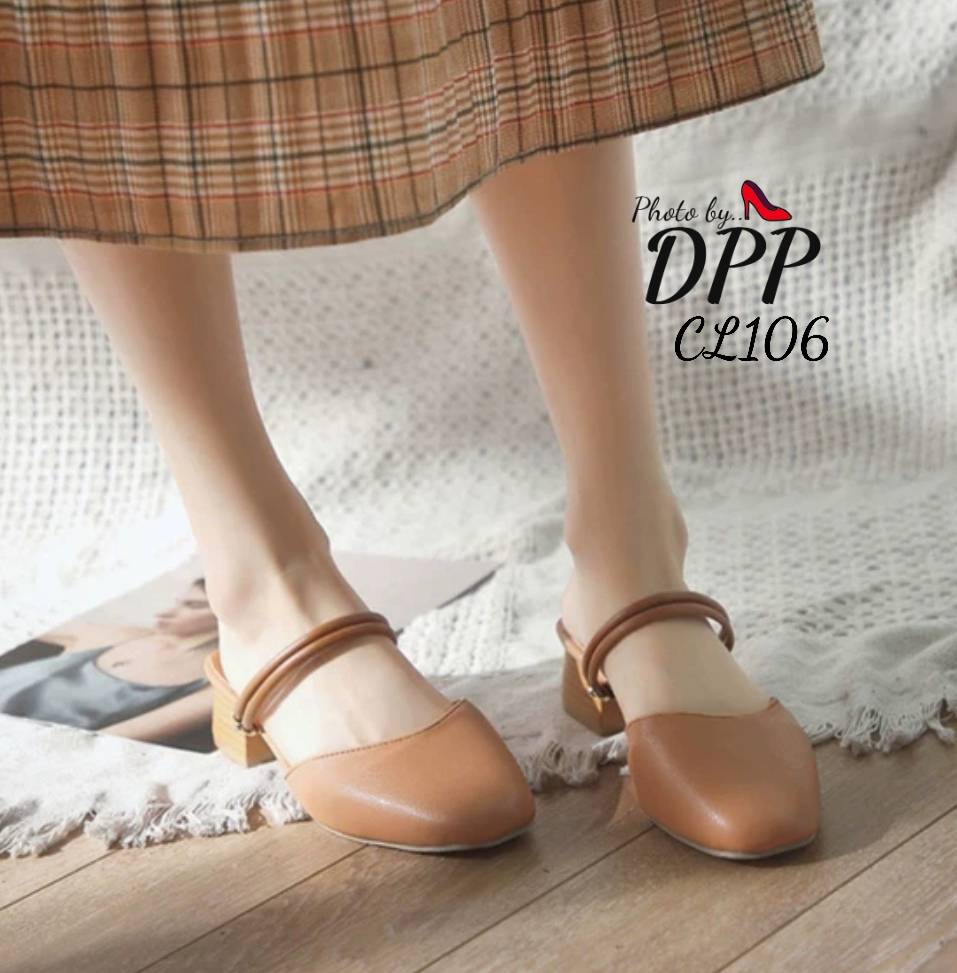 รองเท้าคัทชูส้นเตี้ยส้นลายไม้ (สีครีม)