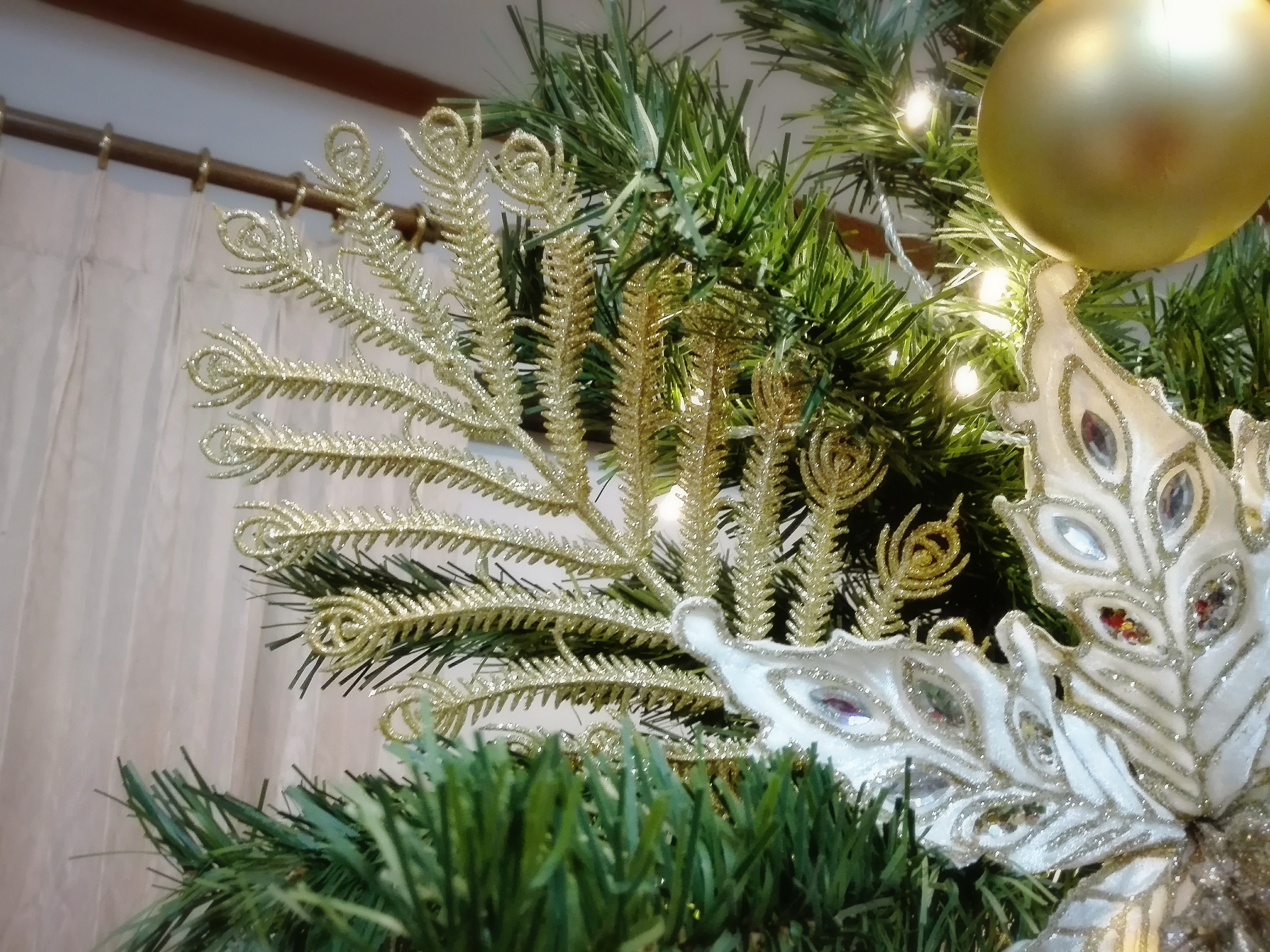 ชุดต้นคริสต์มาส 7 ฟุต (2.1 ม.) + ตกแต่ง Gold & Shades of Pink Christmas Theme