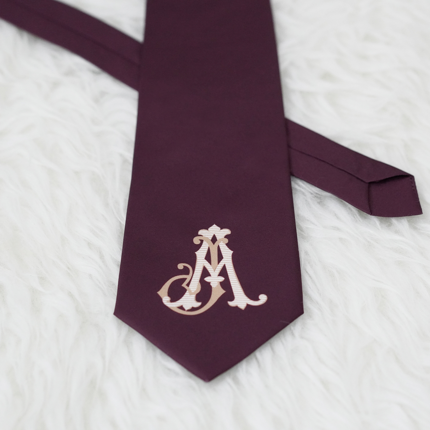 เนคไท สั่งทำใส่โลโก้ ขนาด 3.5" - Burgundy