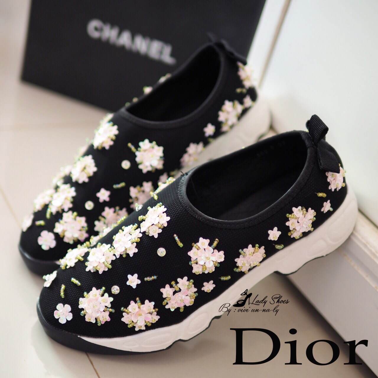 รองเท้า Dior Fusion Sneakers ลายดอกไม้ (สีดำ)