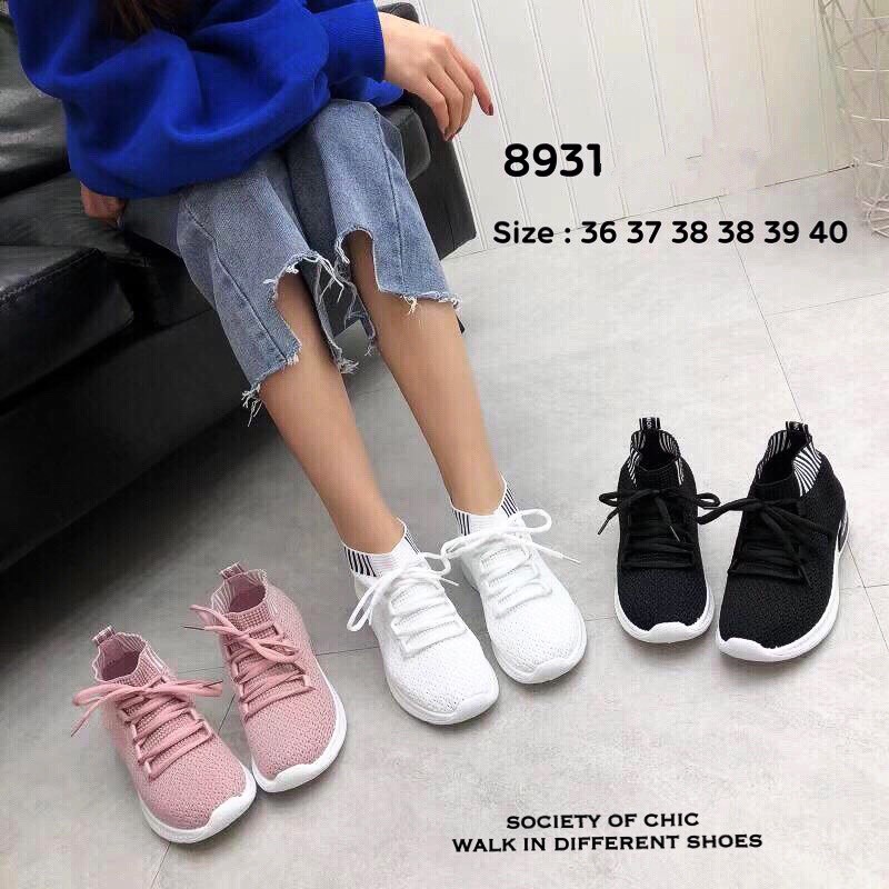 รองเทเา้ผ้าใบสไตล์Sportแต่งขอบถุงเท้าลายทาง (สีชมพู)