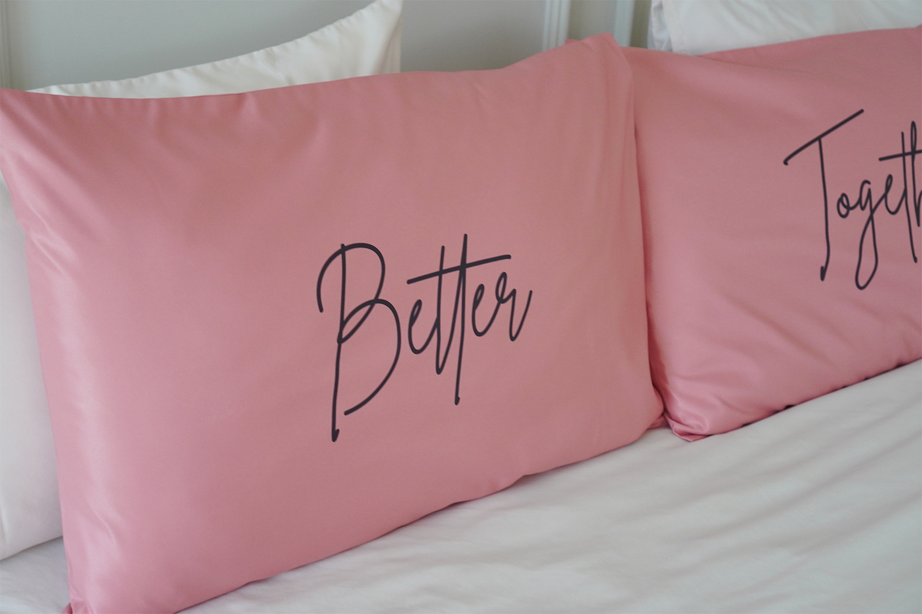 ปลอกหมอนคู่ Better Together - Pink