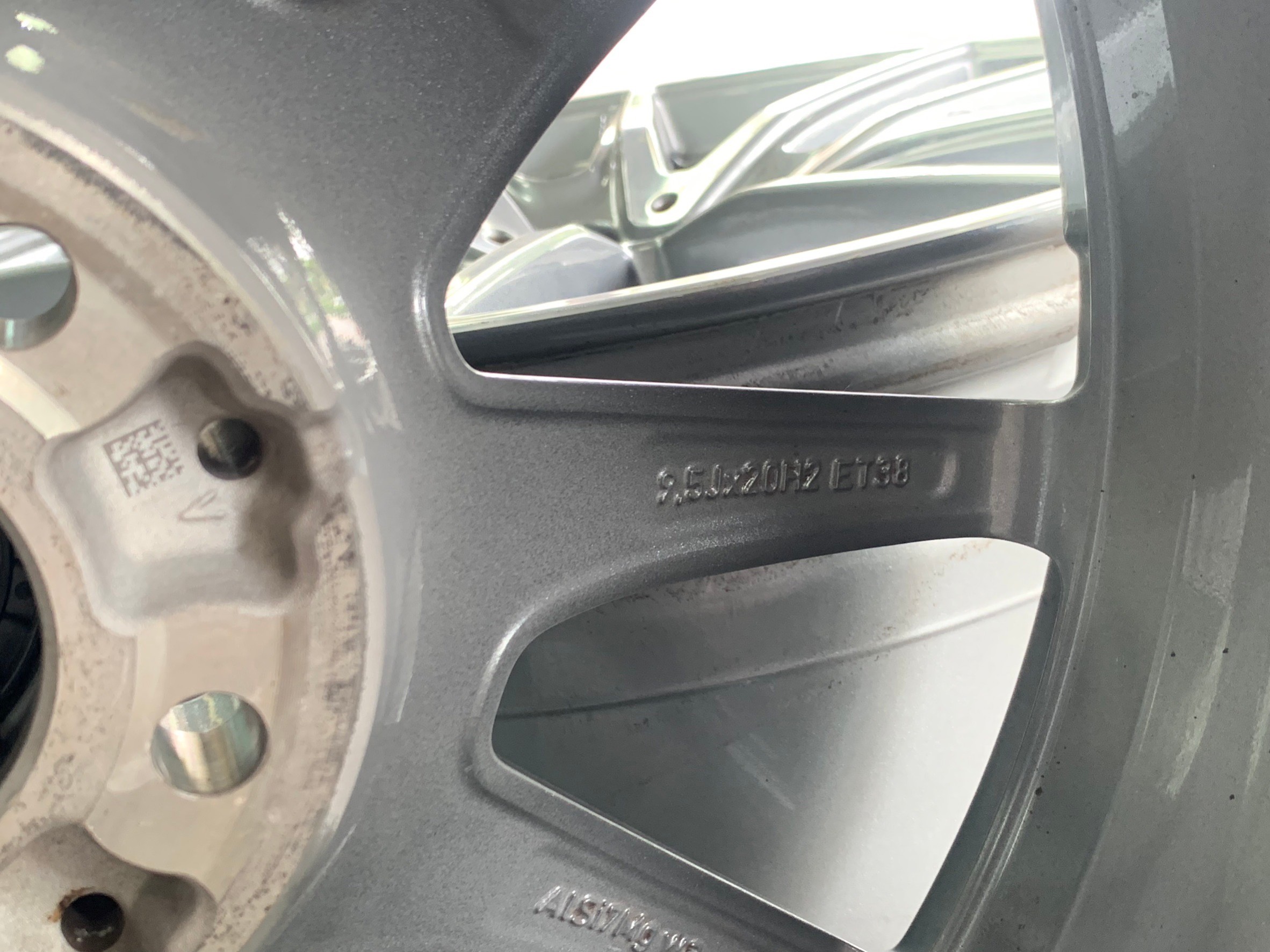 ล้อเบนซ์แท้ AMG 10 SPOKE W222 20"