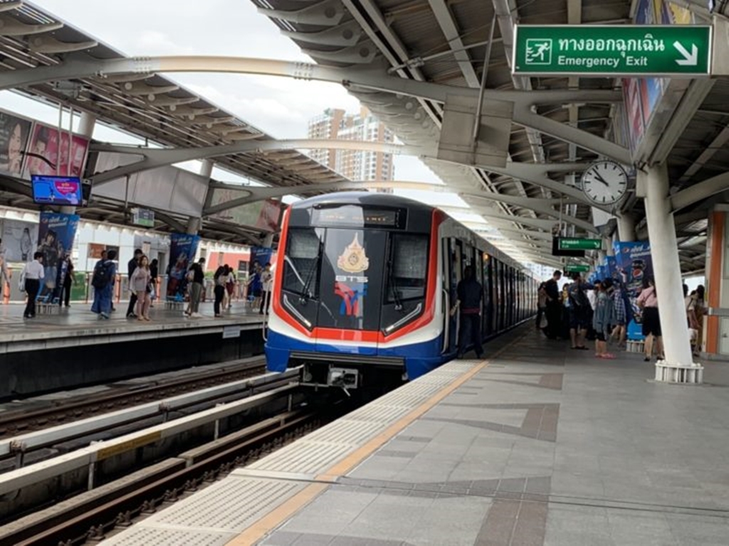 ขายโรงแรม 3 ดาว ขนาด 89 ห้อง ใกล้รถไฟฟ้า BTS แบริ่ง 700 เมตร