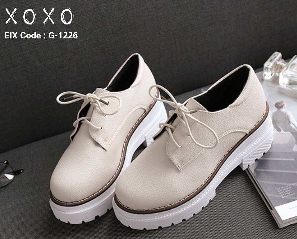 รองเท้าผ้าใบพียูสไตล์มัฟฟิน (สีน้ำตาล)