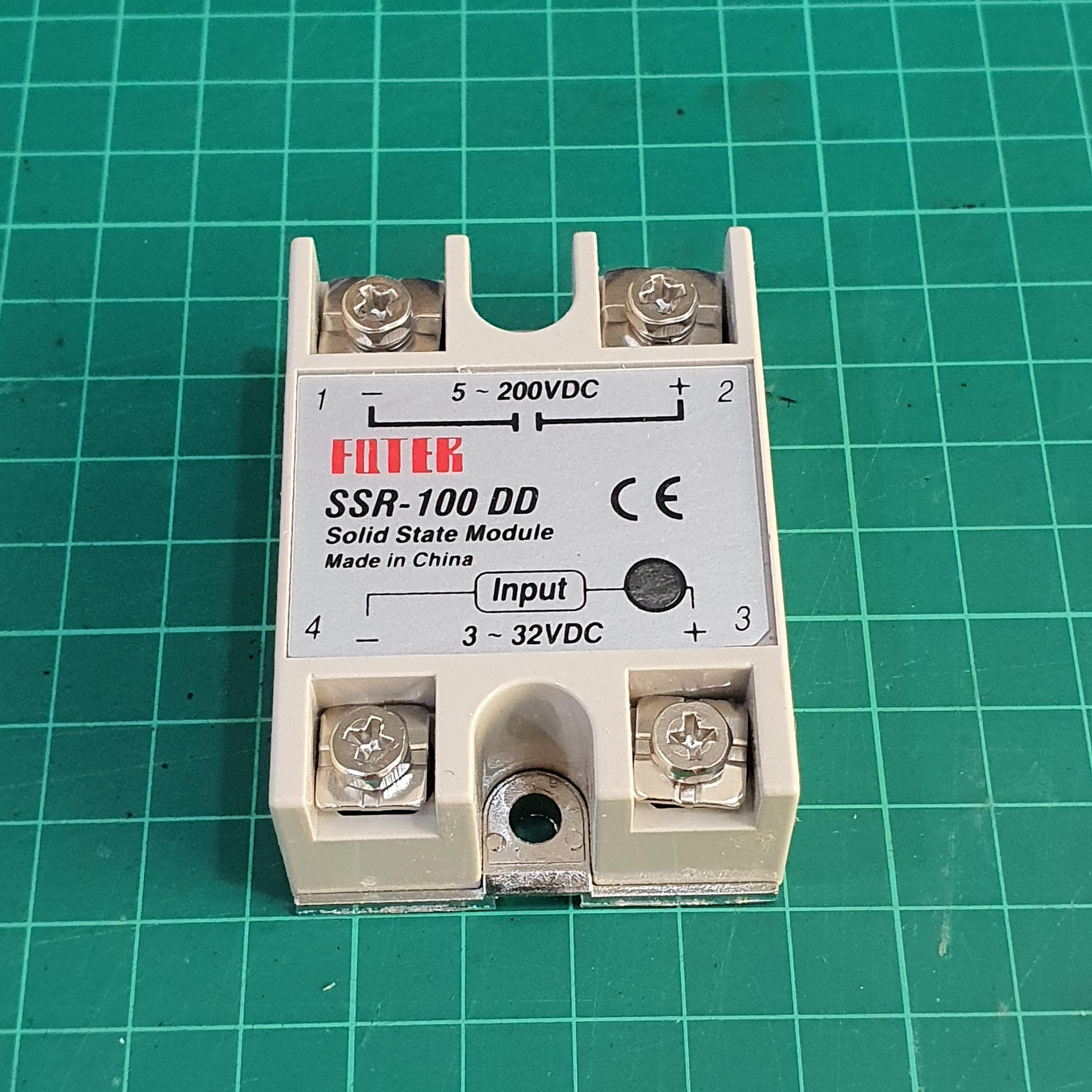 SSR-100DD 5-200VDC 100A