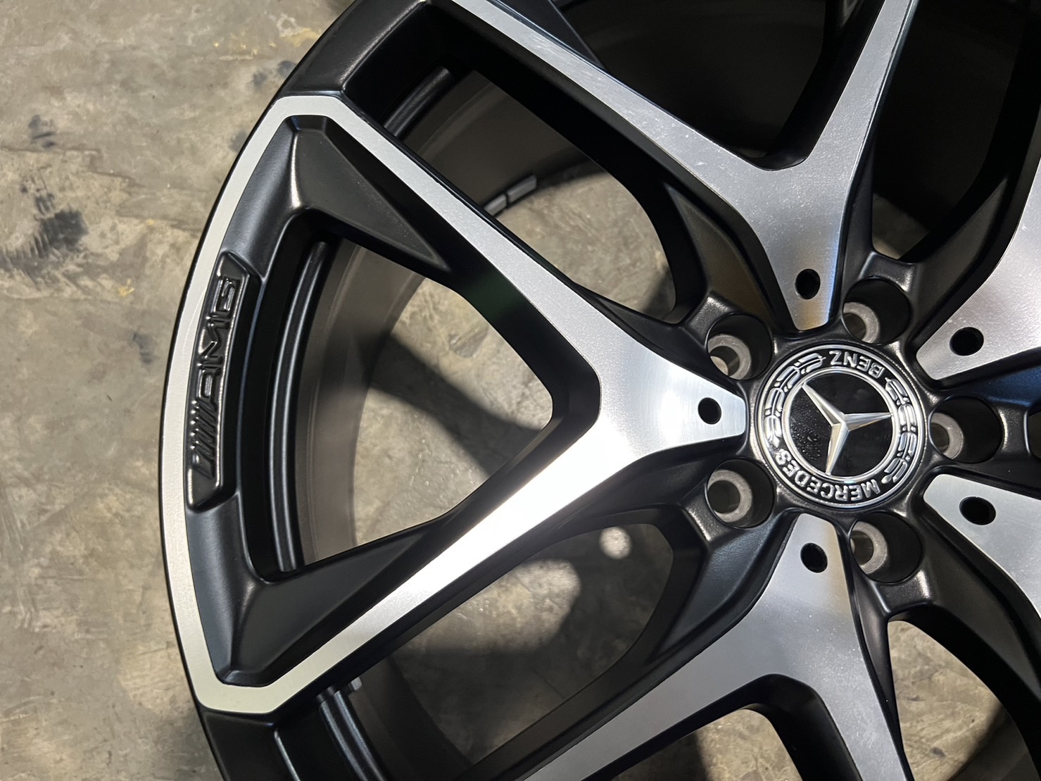 ล้อเบนซ์แท้ AMG FORGE GLE 63 W167 21" น้ำหนักเบา