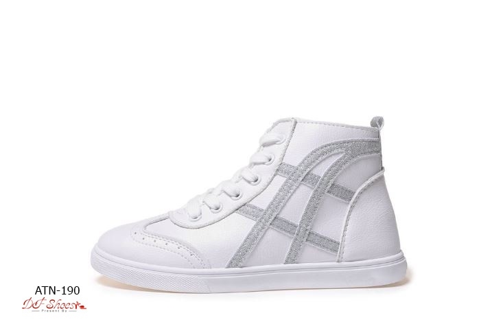 รองเท้าผ้าใบหุ้มข้อแต่งลาย (สีขาว)