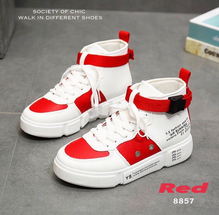 รองเท้าผ้าใบแต่งสายรัดสไตล์เกาหลี (สีดำ)