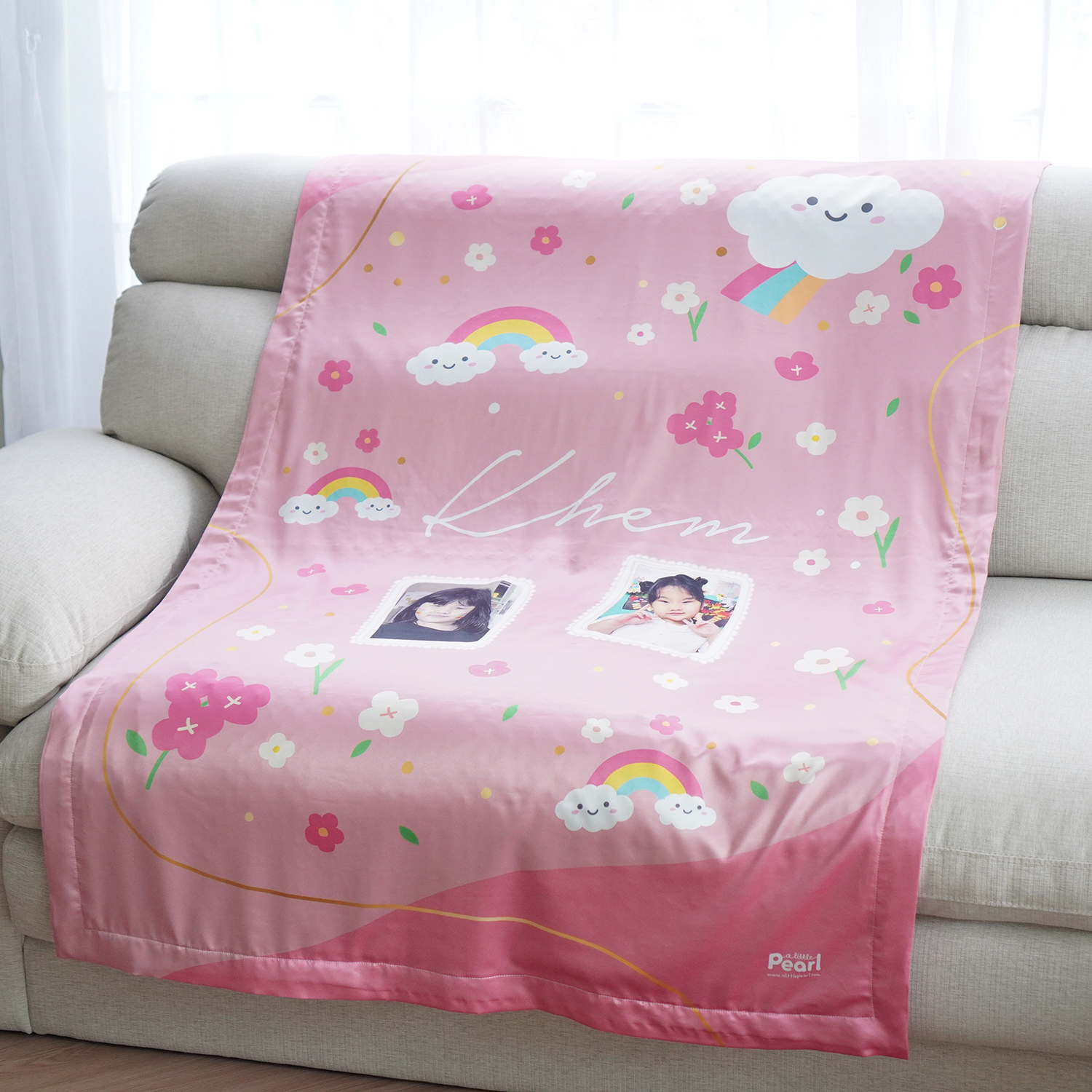 ผ้าห่ม สั่งทำใส่ชื่อ ลาย Flower & Rainbow - Pink +ใส่รูปถ่าย