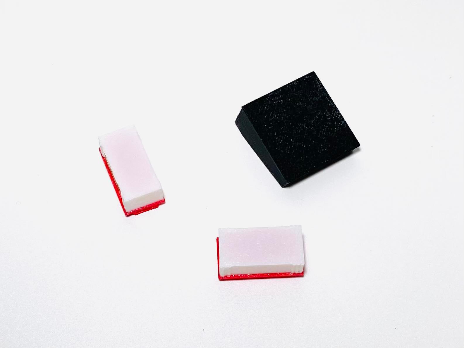 ่้แบตเตอรี่จิ๊ว หม้อแบตรถบรรทุกจำลอง อะไหล่รถบรรทุกจำลอง 1/24 ชิ้นส่วนประกอบรถบรรทุกของเล่น