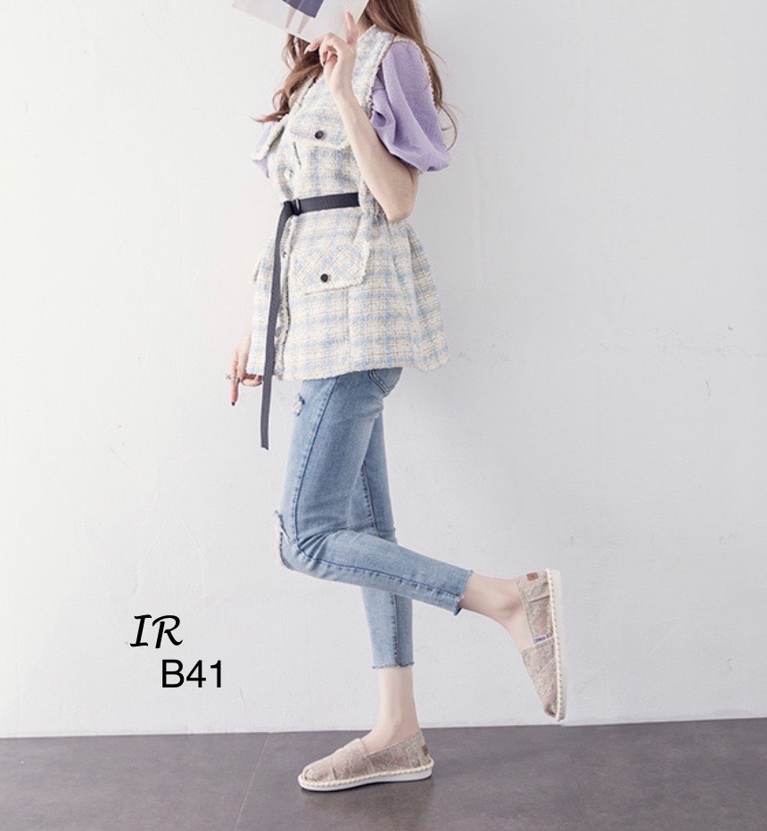 รองเท้าลูกไม้ทอลาย (สีกากี)