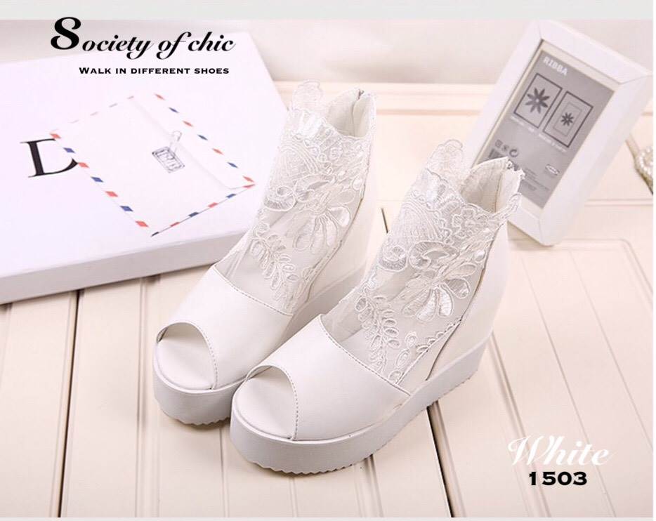 รองเท้าเตารีดลูกไม้เกาหลีแต่งซิป (สีดำ)