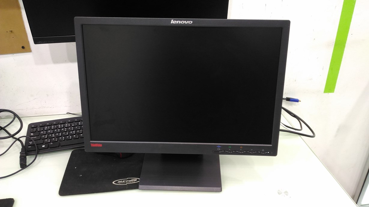LENOVO L197WA Black 19"