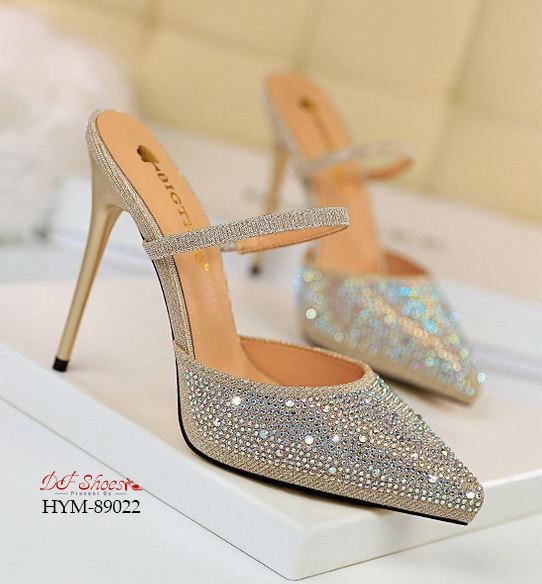 รองเท้าคัทชูเปิดส้นกลิตเตอร์ (สีทอง)