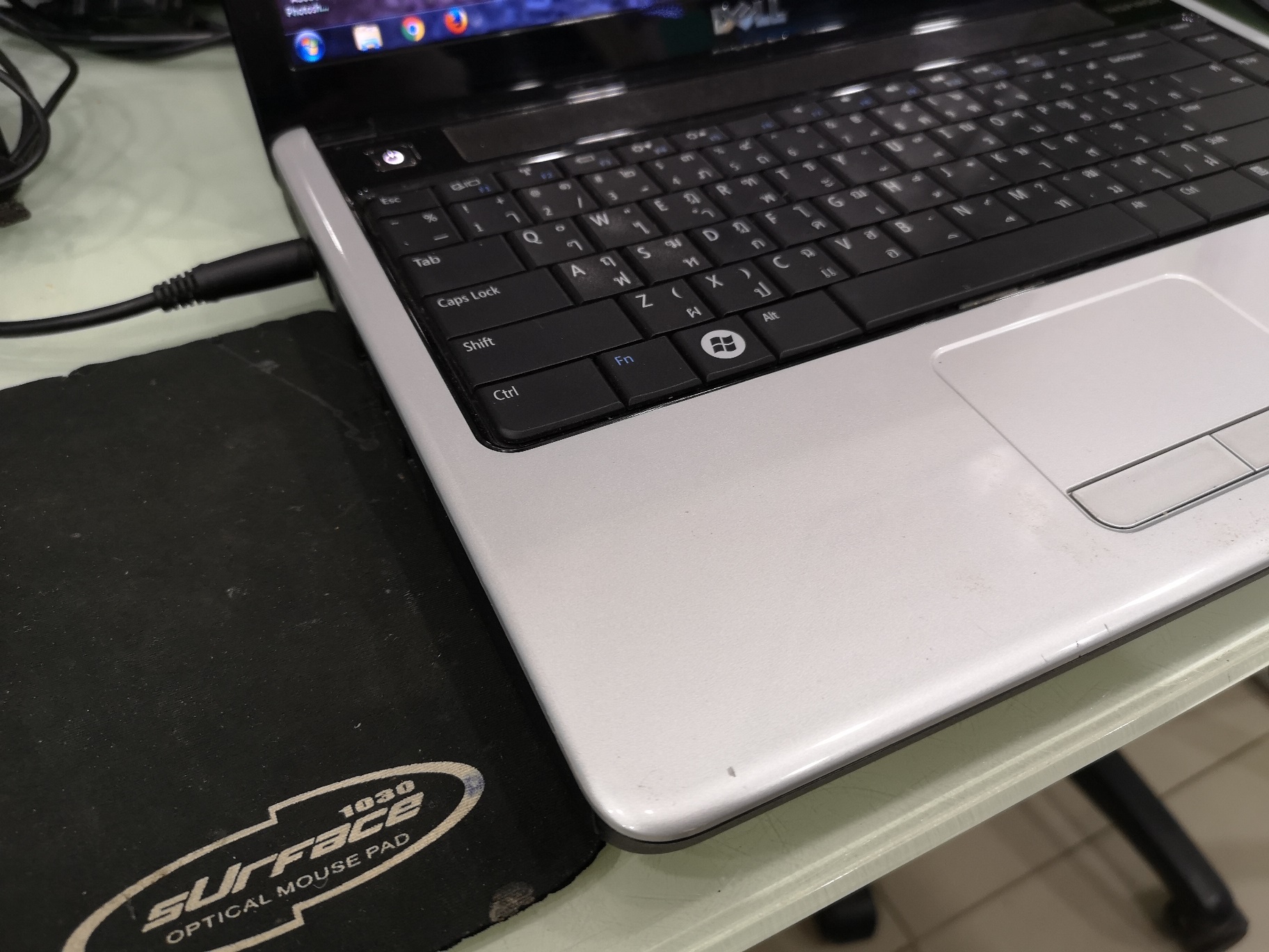 DELL Inspiron 1440