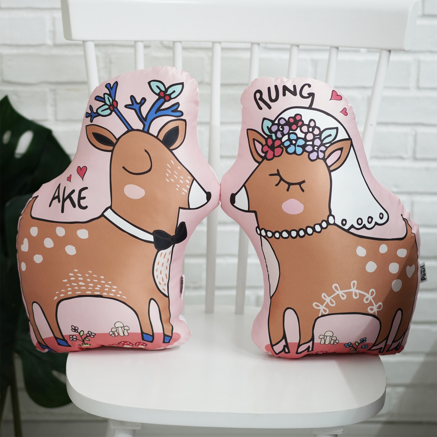 หมอนสั่งทำใส่ชื่อ รูปกวาง Deer