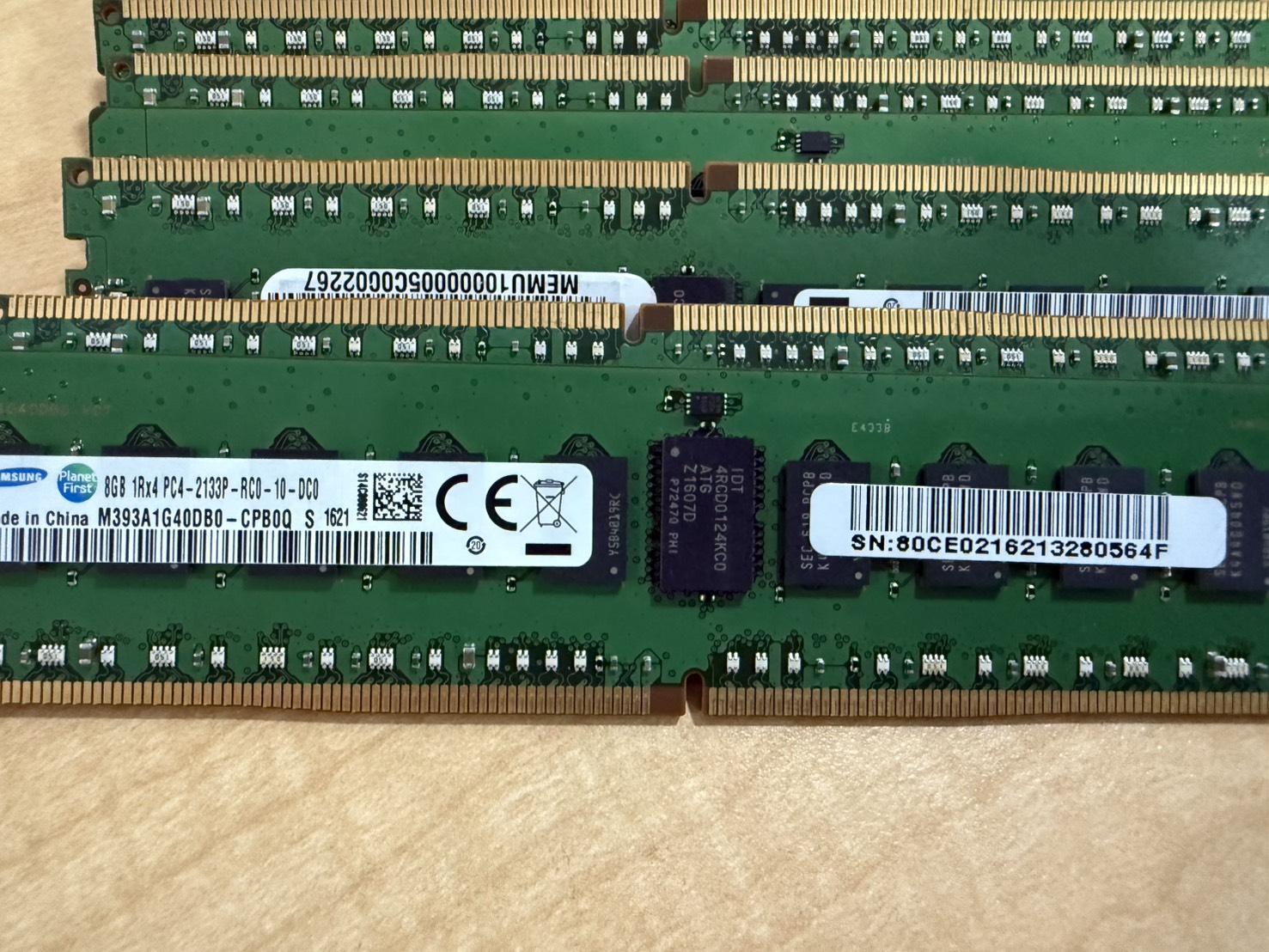 Ram Server Samsung 8GB 1Rx4 PC4-2133P-RC0-10 มี 20 ตัว