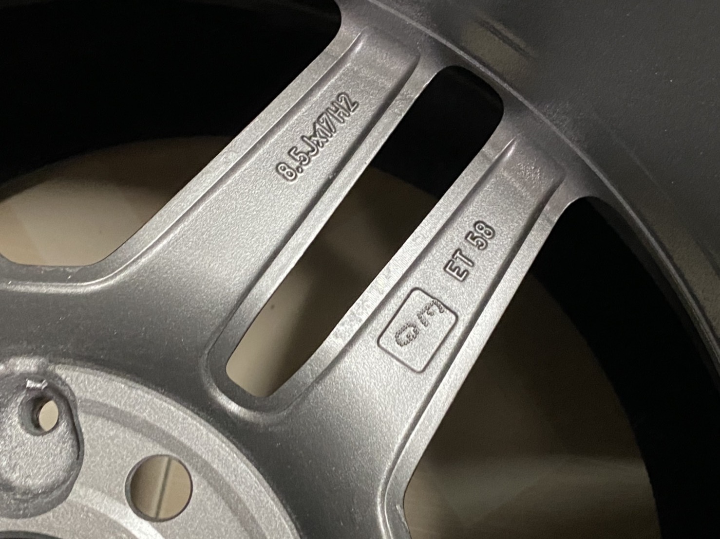 ล้อแท้ AMG ST4 17" w204