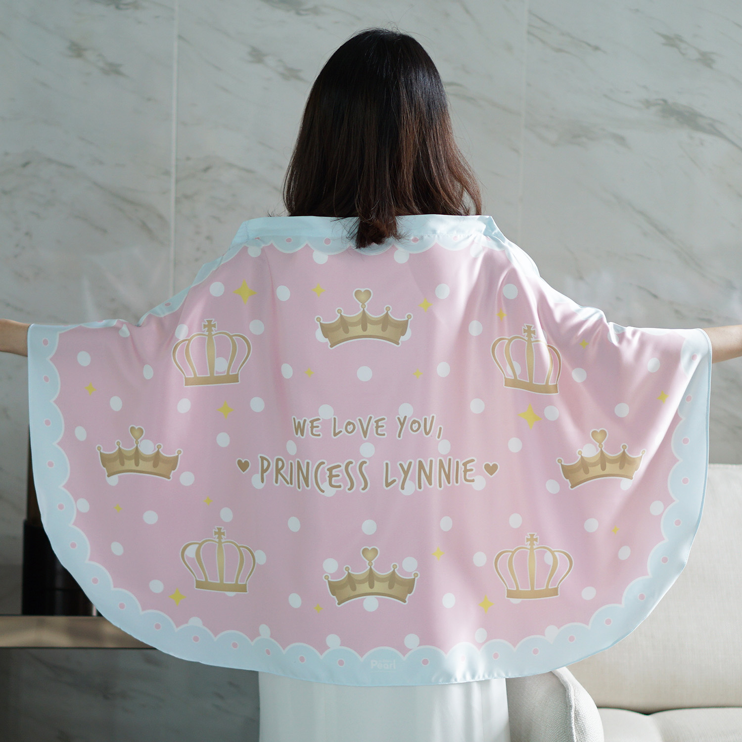 ผ้าคลุมให้นม สั่งทำใส่ชือ ลายเจ้าหญิง สีชมพู - Princess / Pink