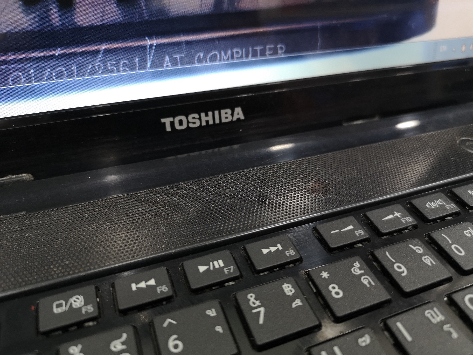 TOSHIBA SATELLITE L840 i5-3210