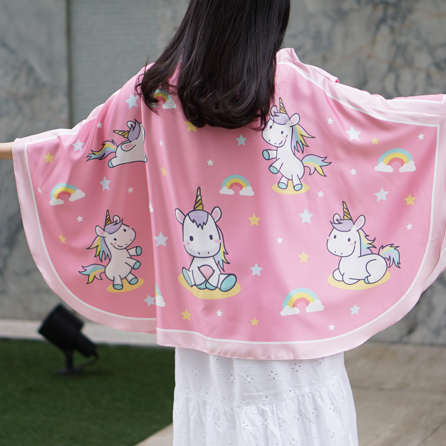ผ้าคลุมให้นม สั่งทำใส่ชือ ลาย Unicorn - Pink