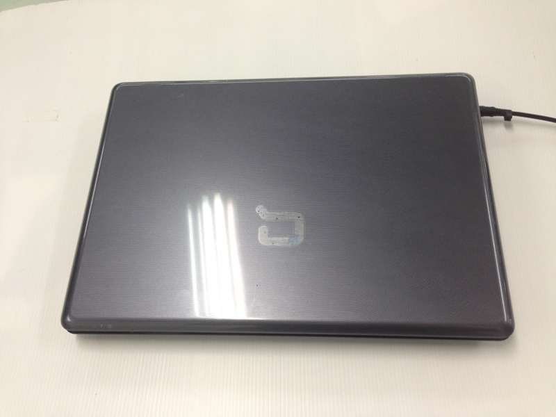 Compaq Presario V3903TU