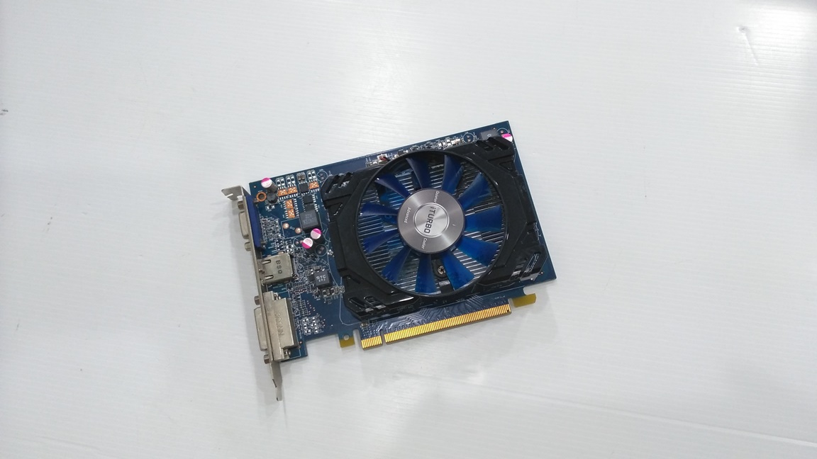 HIS R7 240 2GB. DDR-5 128Bit