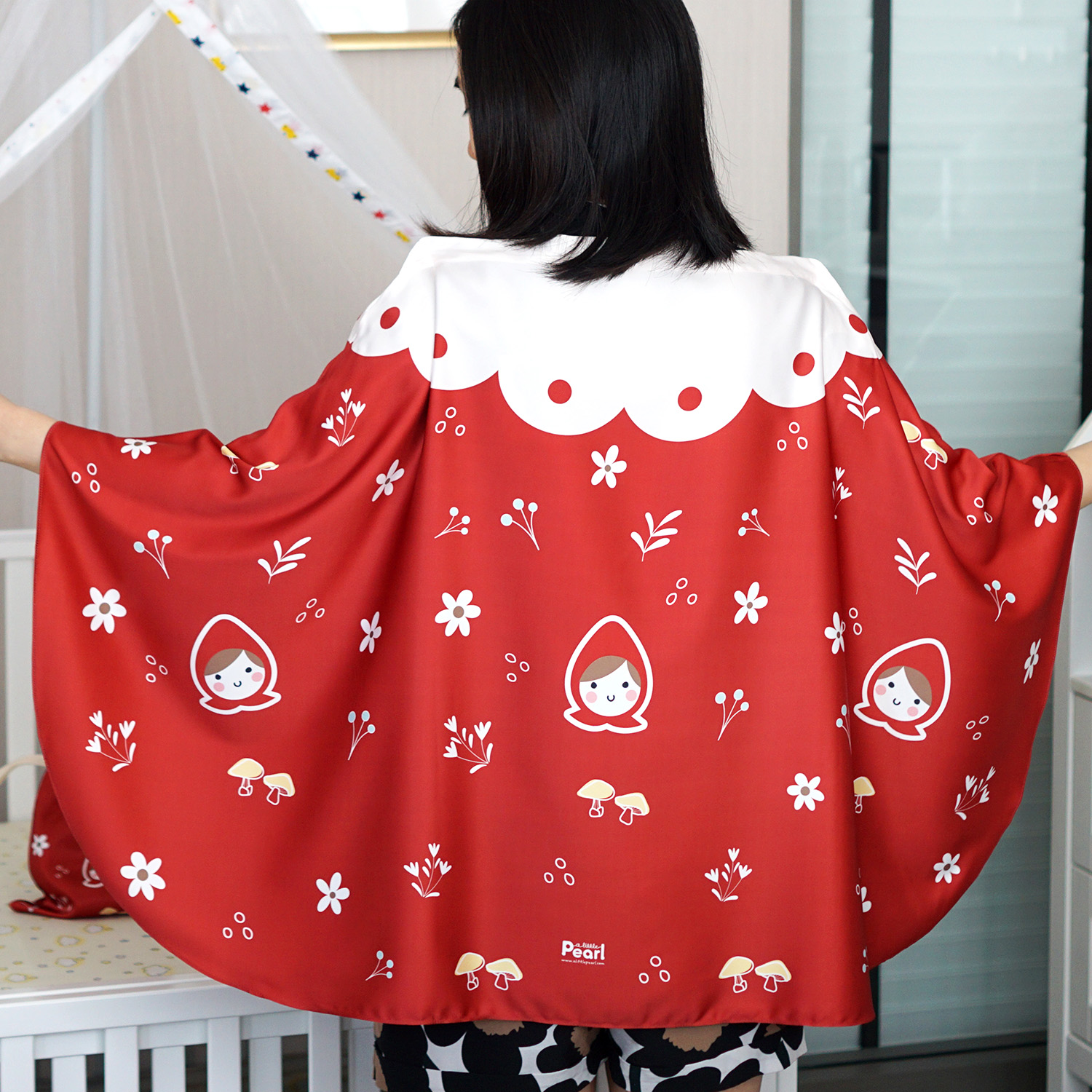ผ้าคลุมให้นม สั่งทำใส่ชือ ลาย Little Red Riding Hood - Red