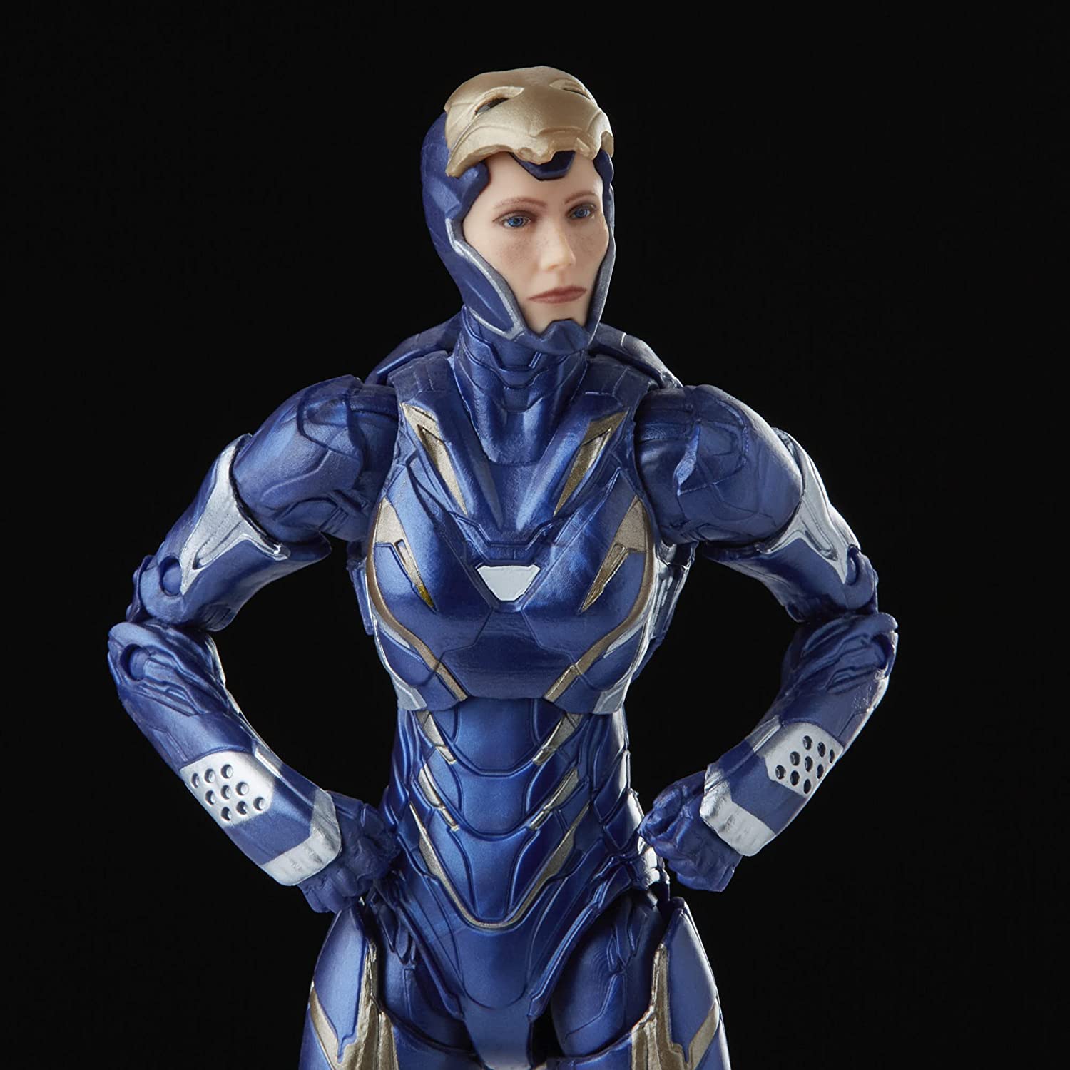 Hasbro Marvel Legends Series Captain Marvel and Rescue Armor Avengers Infinity Saga 6-inch Scale Figure (Amazon Exclusive) ฮาสโบร มาร์เวล เลเจนด์ หุ่นโมเดลฟิกเกอร์ กัปตัน มาร์เวล และ เรสคิวท์ ขนาด 6 นิ้ว ลิขสิทธิ์แท้