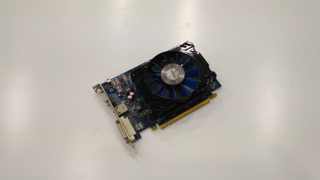 HIS R7 240 2GB. DDR-3 128Bit