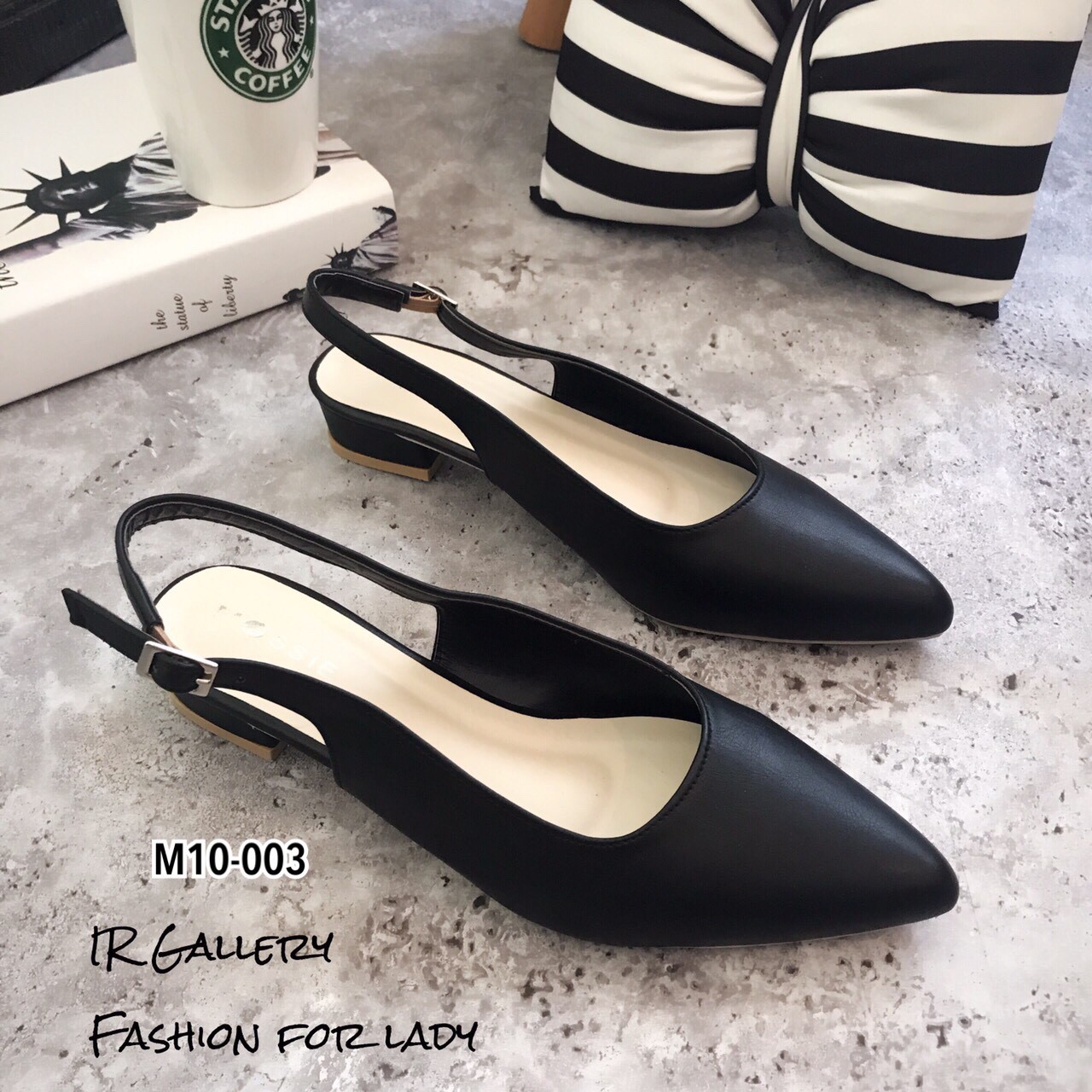 รองเท้าหัวแหลมรัดส้น (สีเงิน)