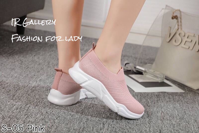 รองเท้าผ้าใบขอบทรงถุงเท้าแต่งกลิตเตอร์ (สีขาว)