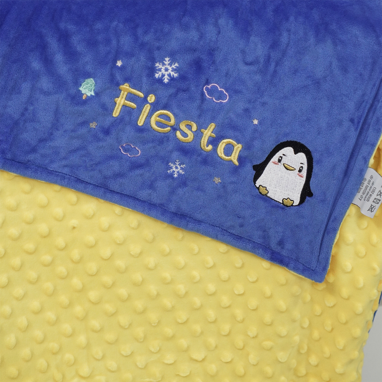 ผ้าห่ม Minky - สี Lemon-Navy 75x100cm แบบปักชื่อ+การ์ตูน - Penguin