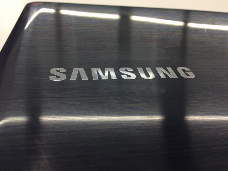 SAMSUNG NP270E4V-K02TH