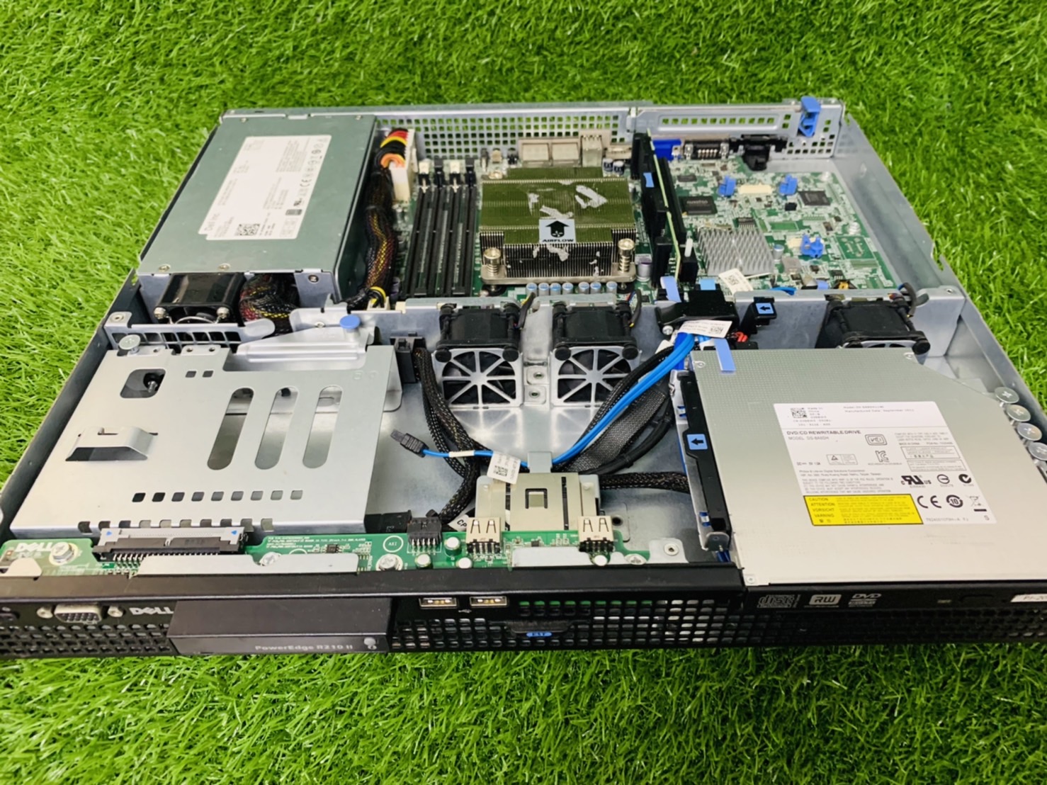 เซิร์ฟเวอร์ Dell PowerEdge R210ii CPU i3-2120 Ram 4GB HDD 500GB