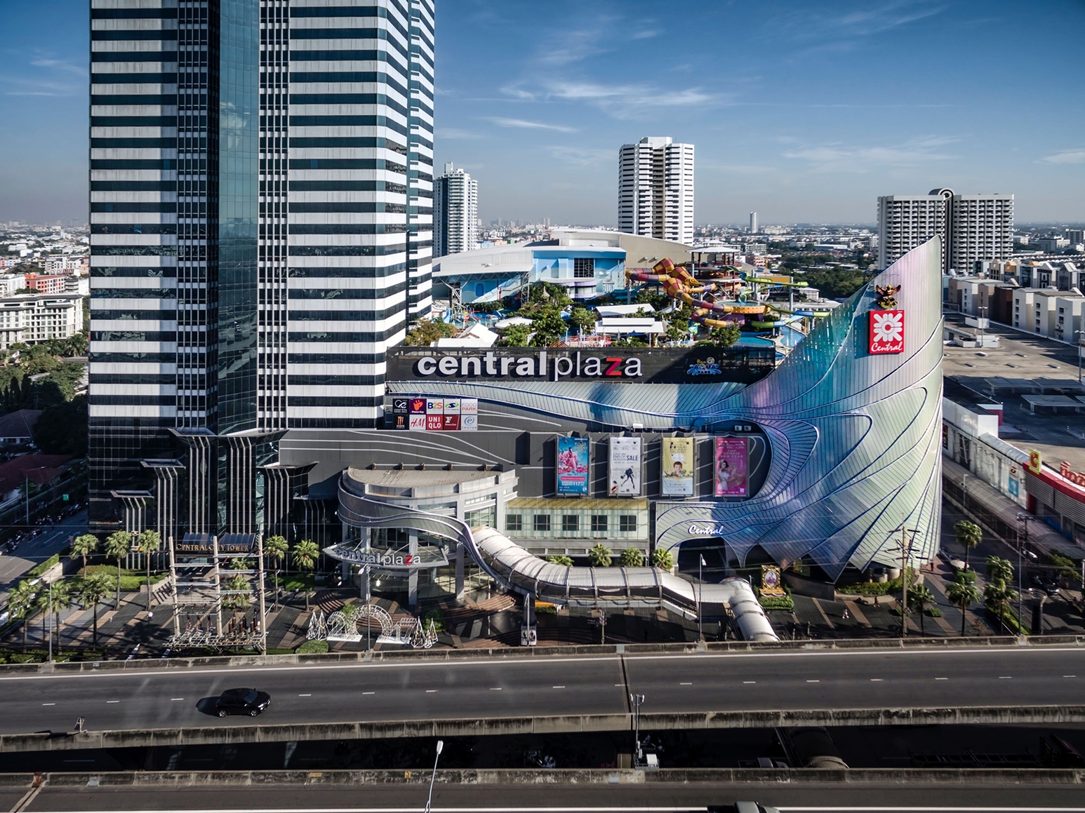 อาคารเซ็นทรัล ซิตี ทาวเวอร์ บางนา (Central City Tower Bangna) สำนักงานให้เช่าติดห้างเซ็นทรัลบางนา ใกล้รถไฟฟ้า MRT ศรีเอี่ยม เพียง 1.2 กม.
